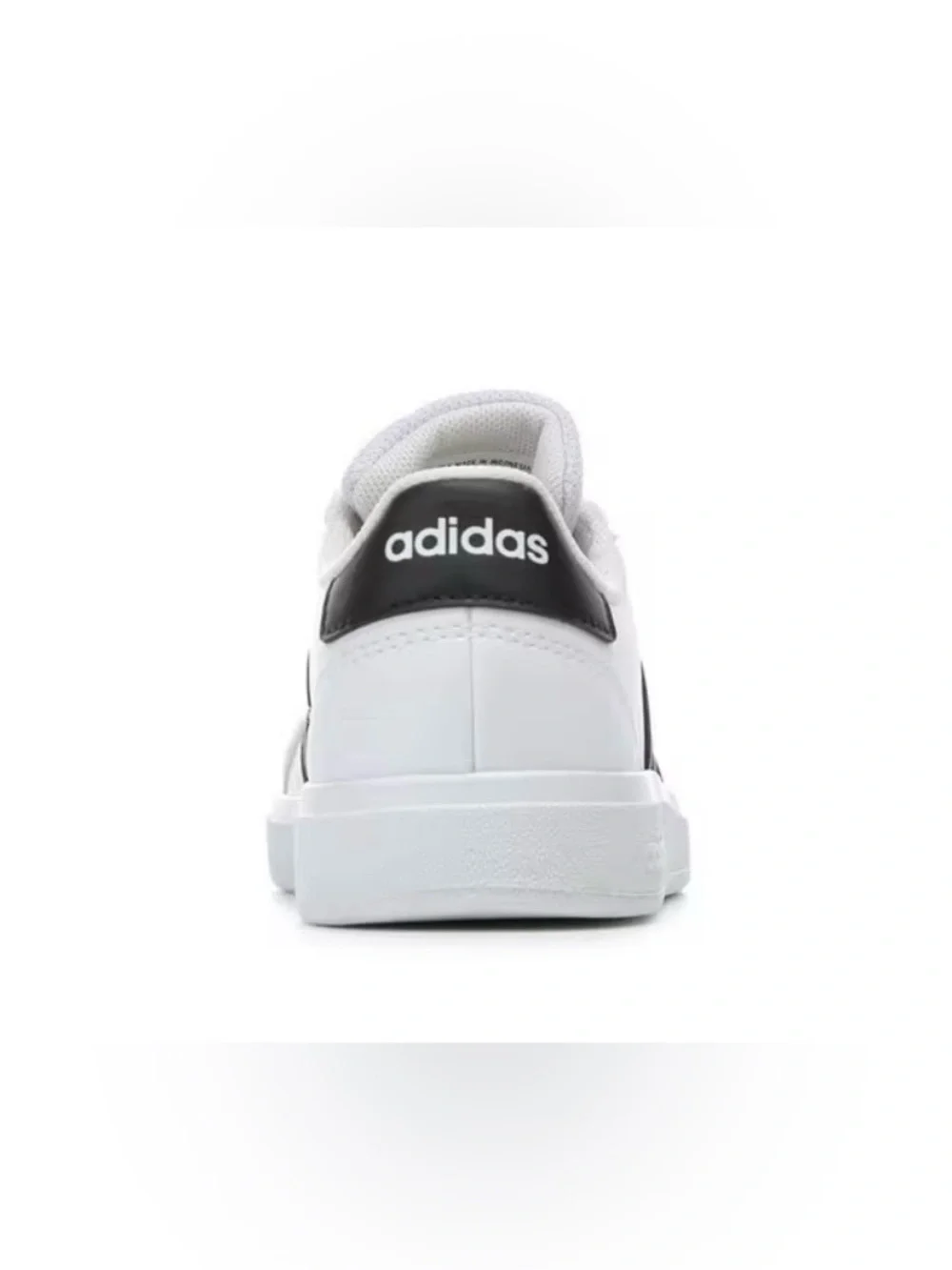ADIDAS BIG KID GRAND COURT 2.0 Tennis Sneakers size 4 NIB